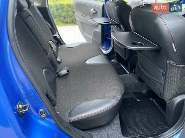 Синий Ниссан Ноут, объемом двигателя 1.6 л и пробегом 170 тыс. км за 5490 $, фото 27 на Automoto.ua