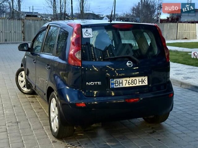Синий Ниссан Ноут, объемом двигателя 1.6 л и пробегом 147 тыс. км за 4999 $, фото 18 на Automoto.ua