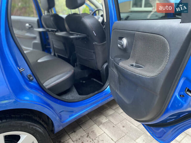 Синий Ниссан Ноут, объемом двигателя 1.6 л и пробегом 170 тыс. км за 5490 $, фото 26 на Automoto.ua