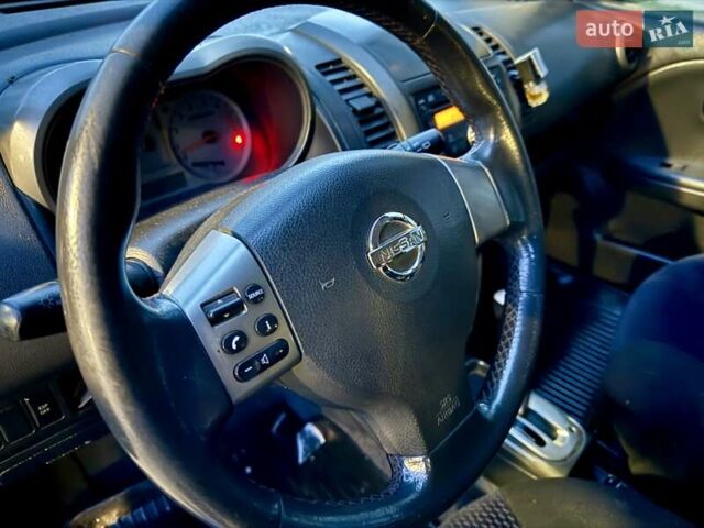 Синий Ниссан Ноут, объемом двигателя 1.6 л и пробегом 147 тыс. км за 4999 $, фото 56 на Automoto.ua