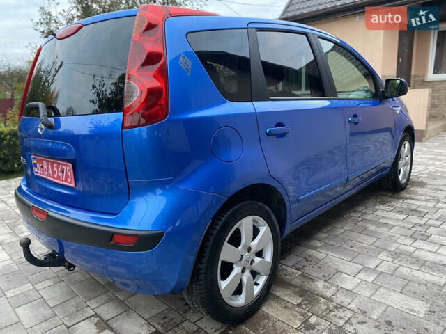 Синий Ниссан Ноут, объемом двигателя 1.6 л и пробегом 170 тыс. км за 5490 $, фото 4 на Automoto.ua