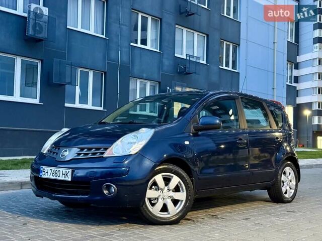 Синий Ниссан Ноут, объемом двигателя 1.6 л и пробегом 147 тыс. км за 4999 $, фото 12 на Automoto.ua