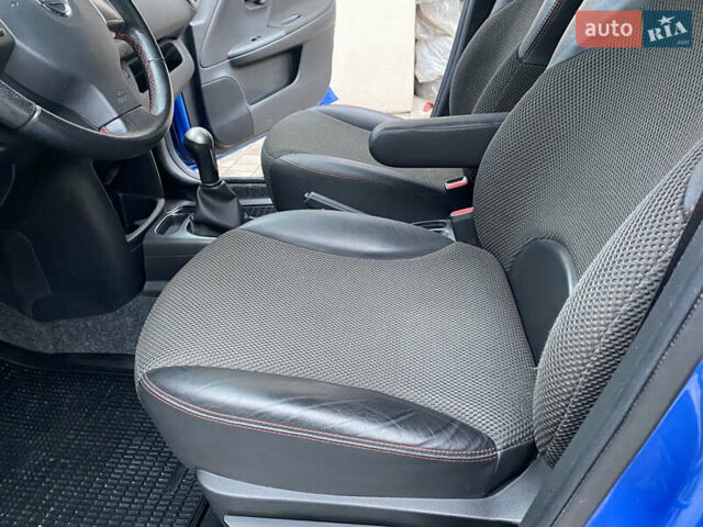 Синий Ниссан Ноут, объемом двигателя 1.6 л и пробегом 170 тыс. км за 5490 $, фото 18 на Automoto.ua