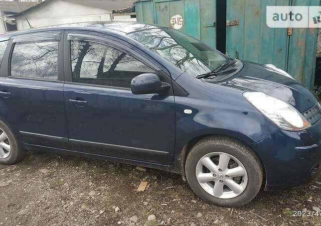 Синій Ніссан Ноут, об'ємом двигуна 1.4 л та пробігом 108 тис. км за 5500 $, фото 1 на Automoto.ua