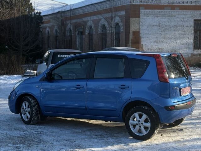 Синій Ніссан Ноут, об'ємом двигуна 1.6 л та пробігом 177 тис. км за 6500 $, фото 14 на Automoto.ua