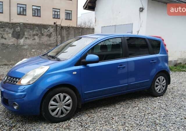 Синий Ниссан Ноут, объемом двигателя 1.6 л и пробегом 189 тыс. км за 4850 $, фото 3 на Automoto.ua