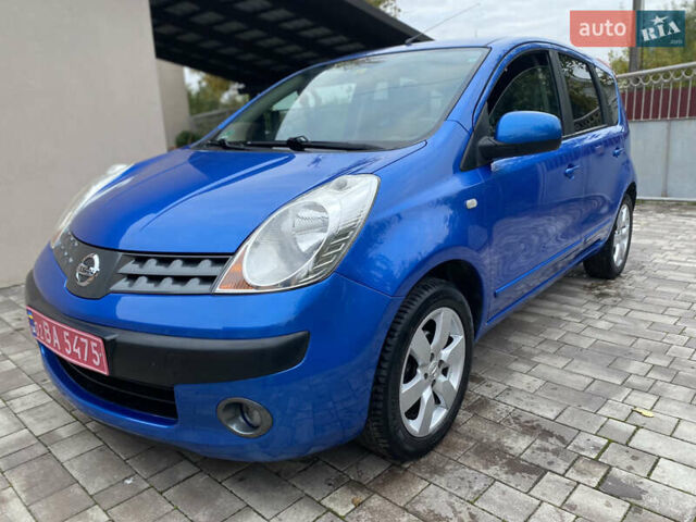 Синий Ниссан Ноут, объемом двигателя 1.6 л и пробегом 170 тыс. км за 5490 $, фото 1 на Automoto.ua