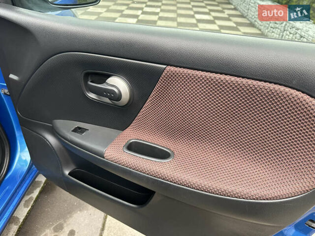 Синий Ниссан Ноут, объемом двигателя 1.6 л и пробегом 115 тыс. км за 7300 $, фото 46 на Automoto.ua