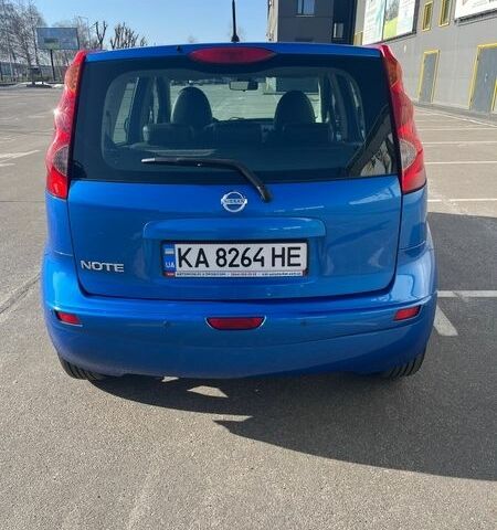 Синий Ниссан Ноут, объемом двигателя 1.6 л и пробегом 179 тыс. км за 5800 $, фото 1 на Automoto.ua