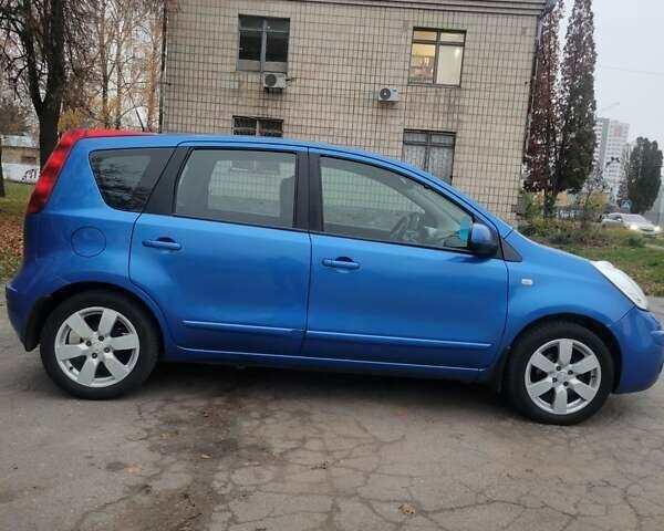 Синій Ніссан Ноут, об'ємом двигуна 1.6 л та пробігом 178 тис. км за 5700 $, фото 13 на Automoto.ua