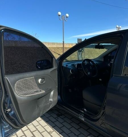 Синий Ниссан Ноут, объемом двигателя 1.4 л и пробегом 187 тыс. км за 3900 $, фото 5 на Automoto.ua