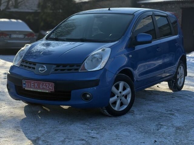 Синій Ніссан Ноут, об'ємом двигуна 1.6 л та пробігом 177 тис. км за 6500 $, фото 1 на Automoto.ua