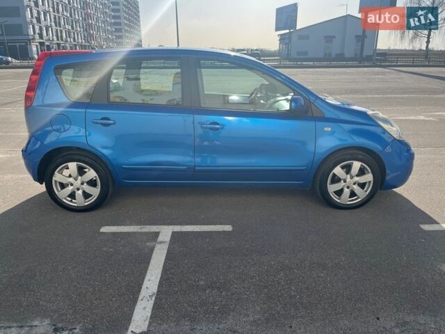 Синий Ниссан Ноут, объемом двигателя 1.6 л и пробегом 179 тыс. км за 5800 $, фото 3 на Automoto.ua