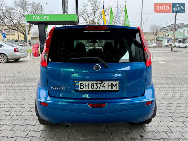 Синий Ниссан Ноут, объемом двигателя 1.6 л и пробегом 217 тыс. км за 6650 $, фото 4 на Automoto.ua
