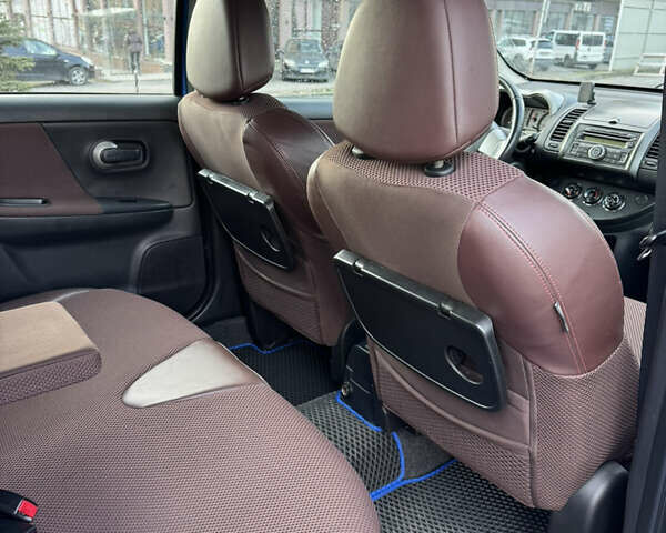 Синий Ниссан Ноут, объемом двигателя 1.6 л и пробегом 183 тыс. км за 6400 $, фото 14 на Automoto.ua