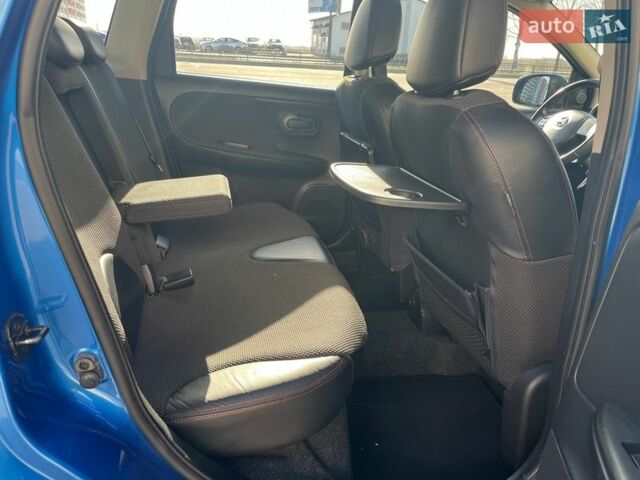Синий Ниссан Ноут, объемом двигателя 1.6 л и пробегом 179 тыс. км за 5800 $, фото 7 на Automoto.ua