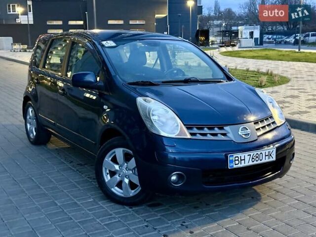 Синий Ниссан Ноут, объемом двигателя 1.6 л и пробегом 147 тыс. км за 4999 $, фото 59 на Automoto.ua