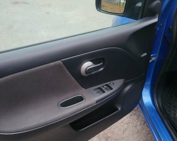 Синій Ніссан Ноут, об'ємом двигуна 1.6 л та пробігом 178 тис. км за 5700 $, фото 14 на Automoto.ua
