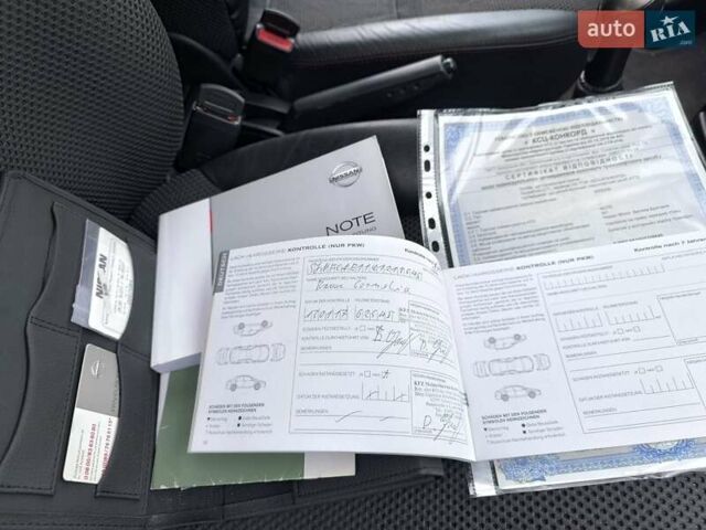 Синий Ниссан Ноут, объемом двигателя 1.6 л и пробегом 160 тыс. км за 5850 $, фото 31 на Automoto.ua