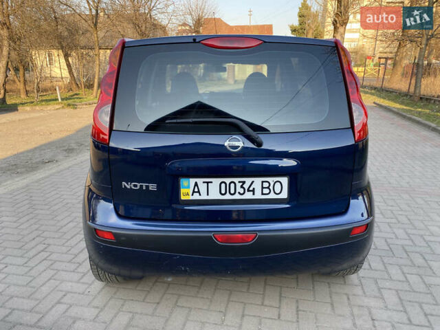 Синий Ниссан Ноут, объемом двигателя 1.6 л и пробегом 100 тыс. км за 5950 $, фото 5 на Automoto.ua