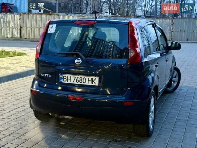 Синий Ниссан Ноут, объемом двигателя 1.6 л и пробегом 147 тыс. км за 4999 $, фото 58 на Automoto.ua