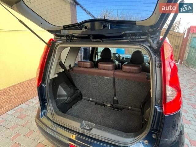 Синій Ніссан Ноут, об'ємом двигуна 1.6 л та пробігом 194 тис. км за 6500 $, фото 11 на Automoto.ua