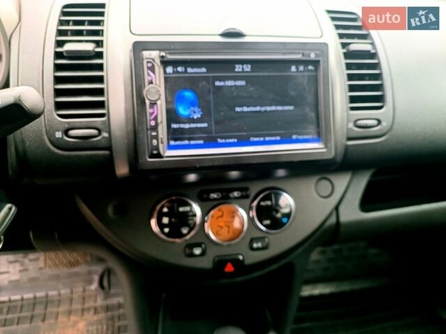 Синій Ніссан Ноут, об'ємом двигуна 1.6 л та пробігом 220 тис. км за 6600 $, фото 20 на Automoto.ua