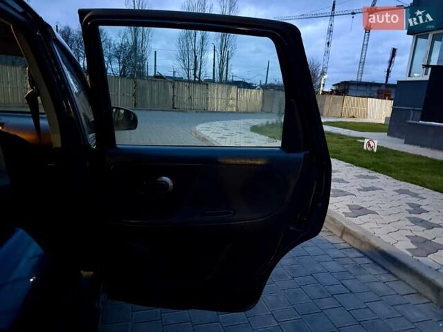 Синий Ниссан Ноут, объемом двигателя 1.6 л и пробегом 147 тыс. км за 4999 $, фото 22 на Automoto.ua