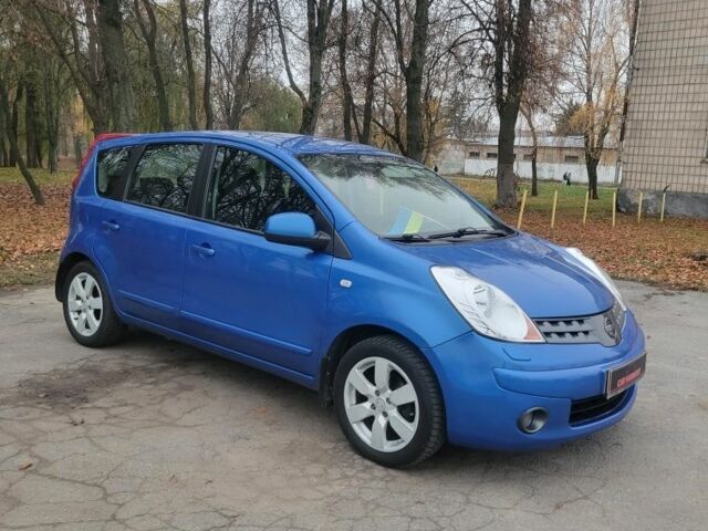 Синий Ниссан Ноут, объемом двигателя 1.6 л и пробегом 178 тыс. км за 5700 $, фото 1 на Automoto.ua