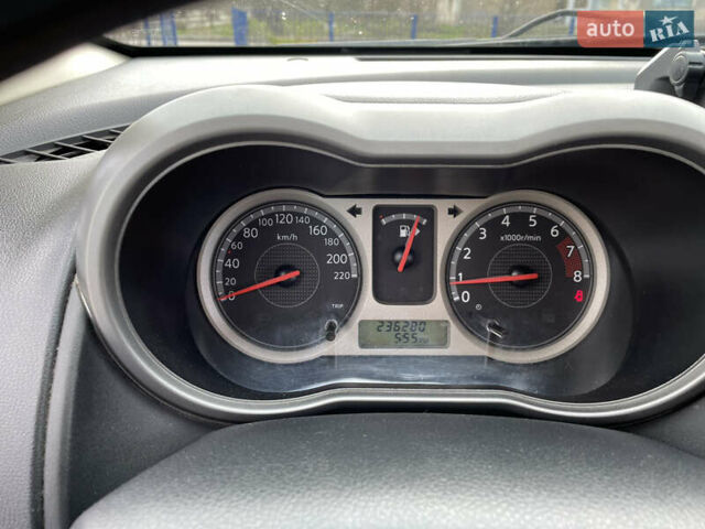 Синій Ніссан Ноут, об'ємом двигуна 1.39 л та пробігом 236 тис. км за 4555 $, фото 40 на Automoto.ua