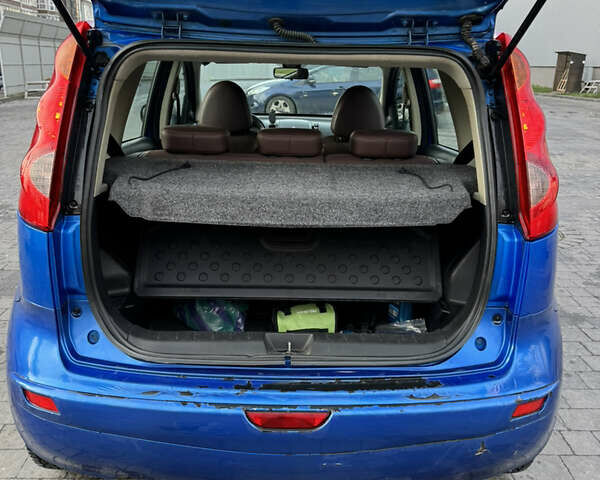 Синий Ниссан Ноут, объемом двигателя 1.6 л и пробегом 183 тыс. км за 6400 $, фото 17 на Automoto.ua
