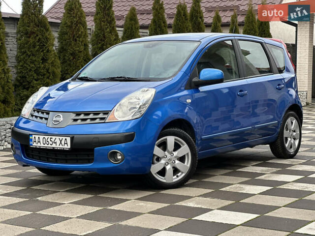 Синий Ниссан Ноут, объемом двигателя 1.6 л и пробегом 115 тыс. км за 7300 $, фото 4 на Automoto.ua