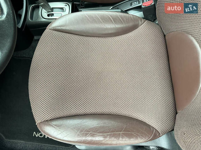 Синий Ниссан Ноут, объемом двигателя 1.6 л и пробегом 115 тыс. км за 7300 $, фото 22 на Automoto.ua