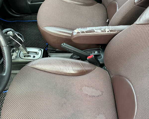 Синий Ниссан Ноут, объемом двигателя 1.6 л и пробегом 183 тыс. км за 6400 $, фото 7 на Automoto.ua