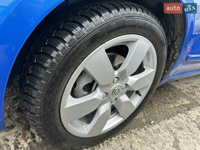 Синий Ниссан Ноут, объемом двигателя 1.6 л и пробегом 115 тыс. км за 7300 $, фото 78 на Automoto.ua