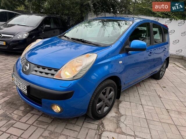 Синий Ниссан Ноут, объемом двигателя 1.6 л и пробегом 167 тыс. км за 6200 $, фото 16 на Automoto.ua