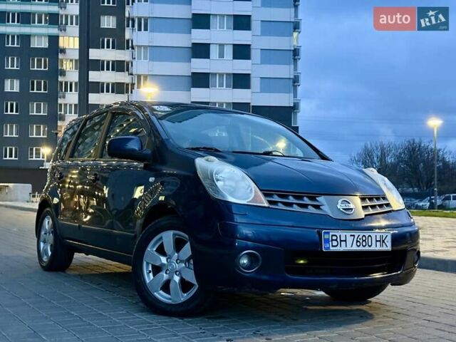 Синий Ниссан Ноут, объемом двигателя 1.6 л и пробегом 147 тыс. км за 4999 $, фото 62 на Automoto.ua