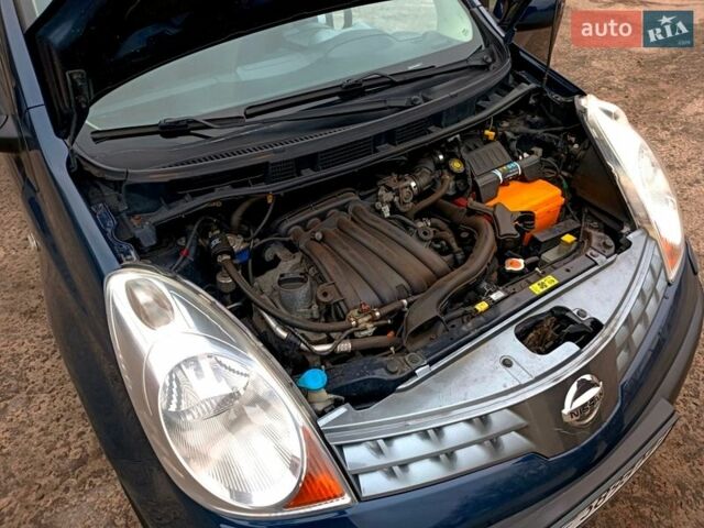 Синій Ніссан Ноут, об'ємом двигуна 1.6 л та пробігом 220 тис. км за 6600 $, фото 21 на Automoto.ua