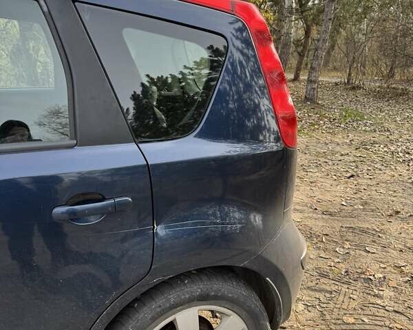 Синий Ниссан Ноут, объемом двигателя 1.6 л и пробегом 210 тыс. км за 5300 $, фото 1 на Automoto.ua