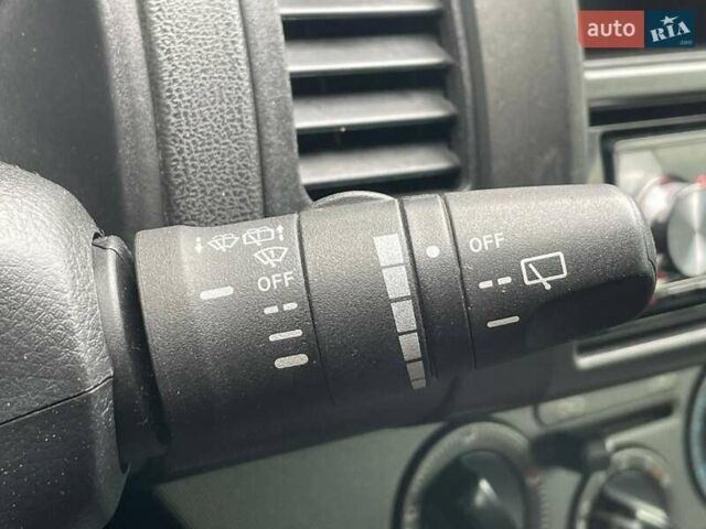 Синий Ниссан Ноут, объемом двигателя 1.39 л и пробегом 220 тыс. км за 5490 $, фото 16 на Automoto.ua