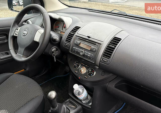 Синій Ніссан Ноут, об'ємом двигуна 1.6 л та пробігом 188 тис. км за 4999 $, фото 15 на Automoto.ua