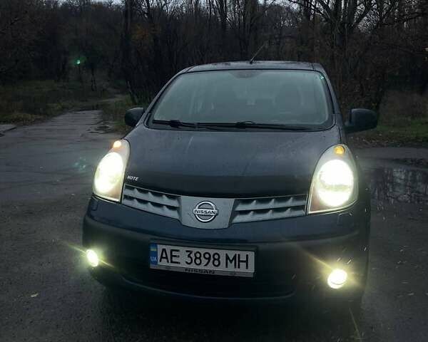 Синий Ниссан Ноут, объемом двигателя 1.6 л и пробегом 221 тыс. км за 6400 $, фото 4 на Automoto.ua