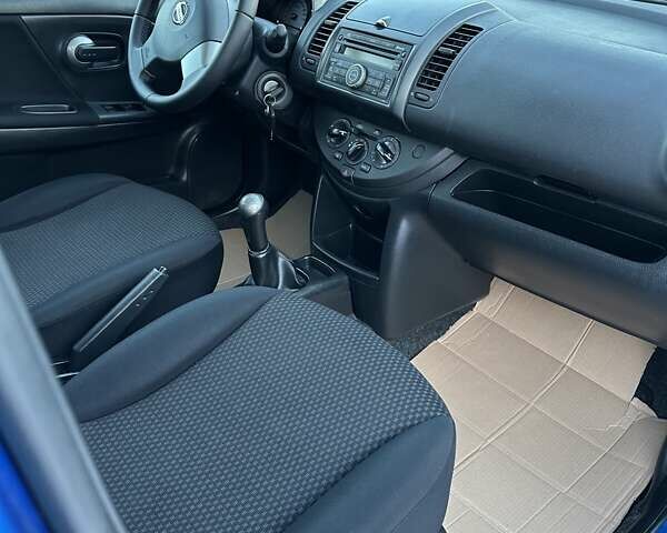 Синій Ніссан Ноут, об'ємом двигуна 1.4 л та пробігом 202 тис. км за 5700 $, фото 31 на Automoto.ua