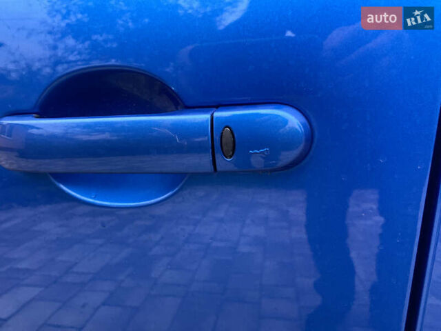 Синий Ниссан Ноут, объемом двигателя 1.6 л и пробегом 170 тыс. км за 5490 $, фото 8 на Automoto.ua