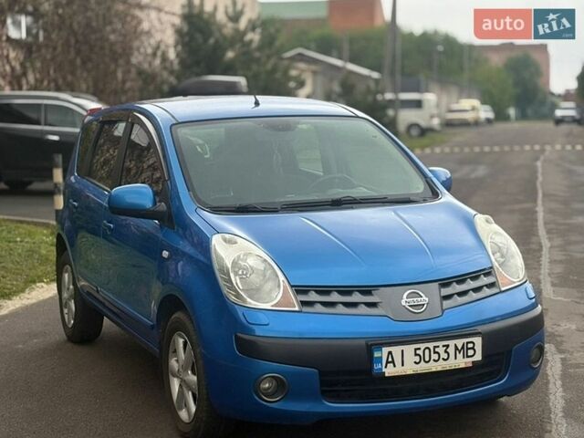 Синий Ниссан Ноут, объемом двигателя 1.6 л и пробегом 177 тыс. км за 5999 $, фото 3 на Automoto.ua