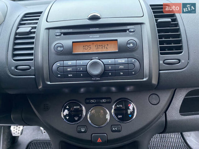 Синій Ніссан Ноут, об'ємом двигуна 1.6 л та пробігом 178 тис. км за 5590 $, фото 14 на Automoto.ua