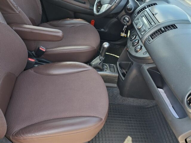 Синій Ніссан Ноут, об'ємом двигуна 1.6 л та пробігом 170 тис. км за 5748 $, фото 18 на Automoto.ua