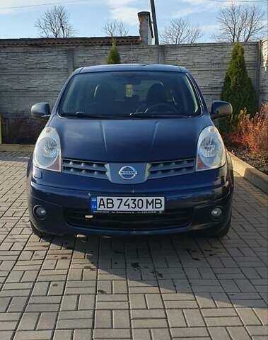 Синий Ниссан Ноут, объемом двигателя 1.6 л и пробегом 182 тыс. км за 6600 $, фото 1 на Automoto.ua