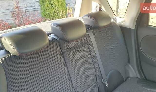 Синий Ниссан Ноут, объемом двигателя 1.6 л и пробегом 182 тыс. км за 6850 $, фото 59 на Automoto.ua