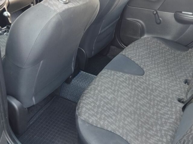 Синій Ніссан Ноут, об'ємом двигуна 1.4 л та пробігом 240 тис. км за 3200 $, фото 16 на Automoto.ua